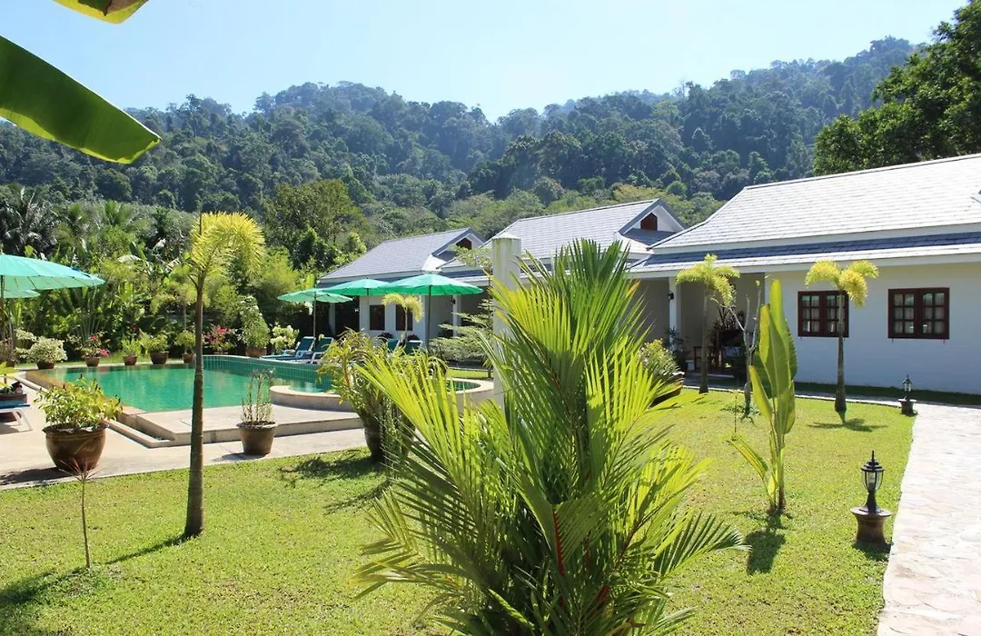 Villa Colina Khao Lak Rooms And Bungalows - Adults Only-1